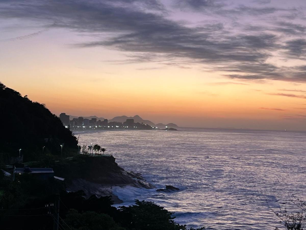 Ocean View House Of Zepp - Good Neighbourhood, 5 Minute Walk To The Beach, Stunning Sunrise Views Рио-де-Жанейро Экстерьер фото